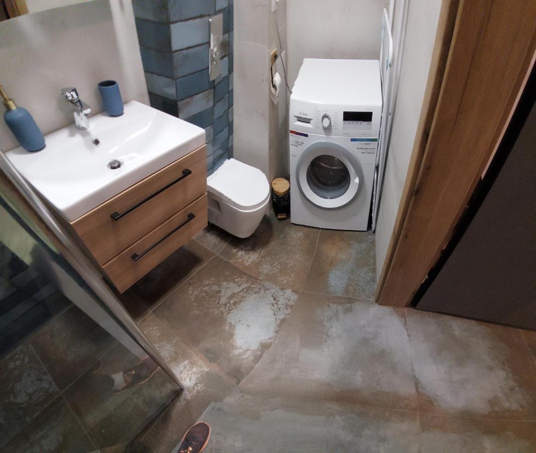 Buko Apartamenty Uniejow Kültér fotó